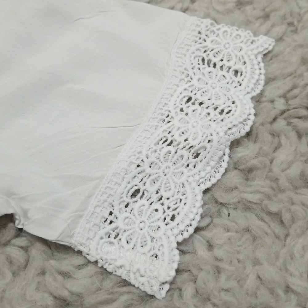 White Boho Pintuck Lace Up Crochet Trim Top - Picture 6 of 6